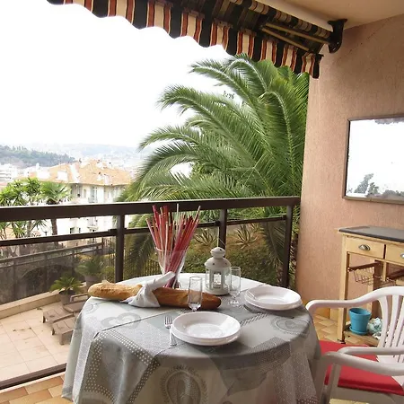 Appartement Petit Carnot Nice